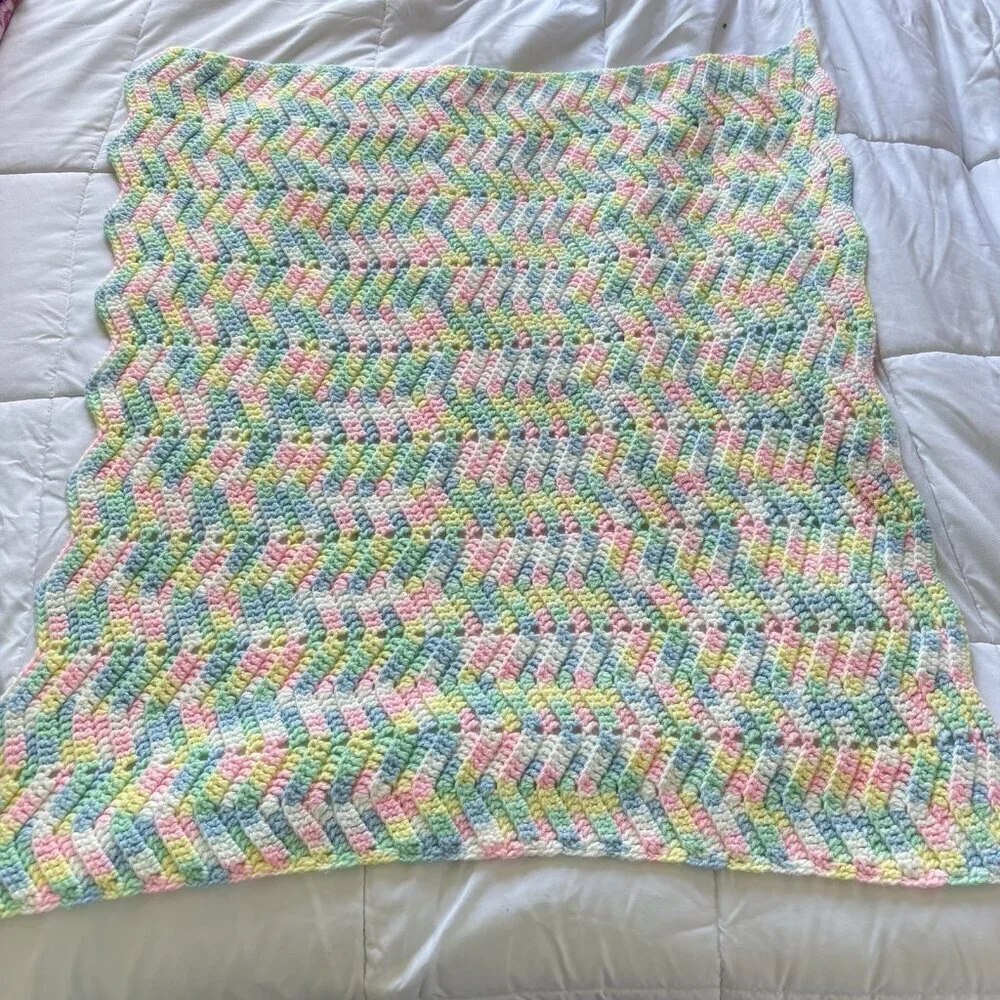 Handmade Pastel Crochet Baby Blanket Throw Yellow Pink Zigzag Knit Nursery 35x37